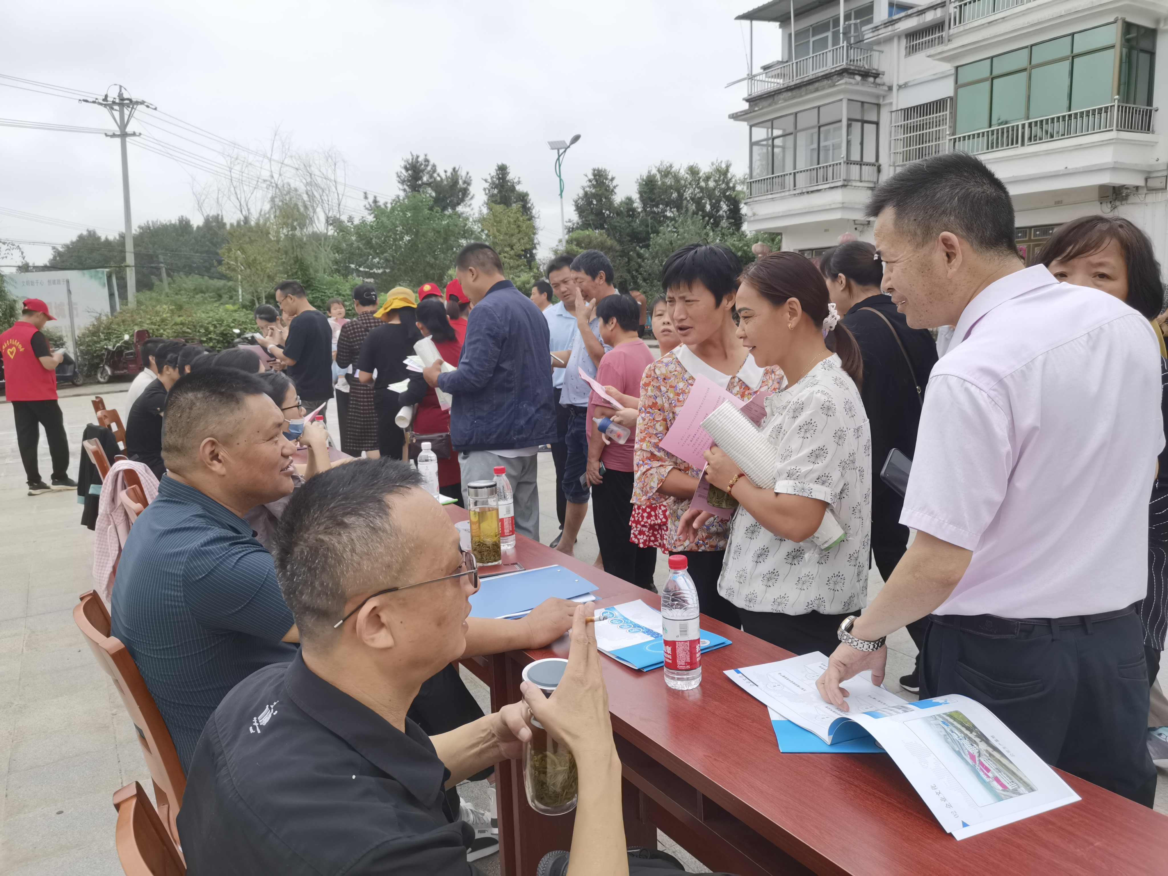 退捕渔民专场招聘会 服务渔民更好“上岸”